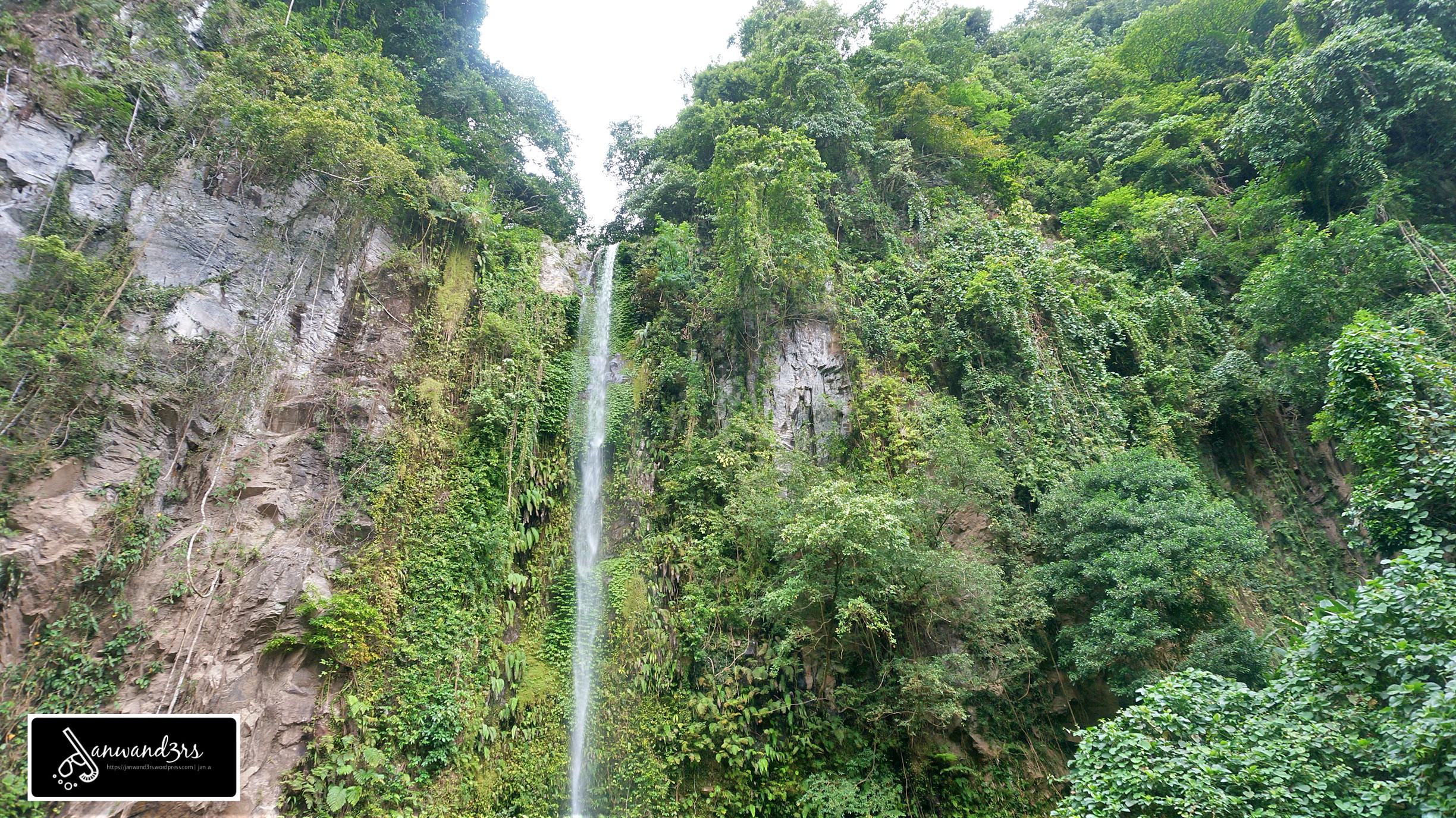 camiguin-katibawasan-falls.jpg