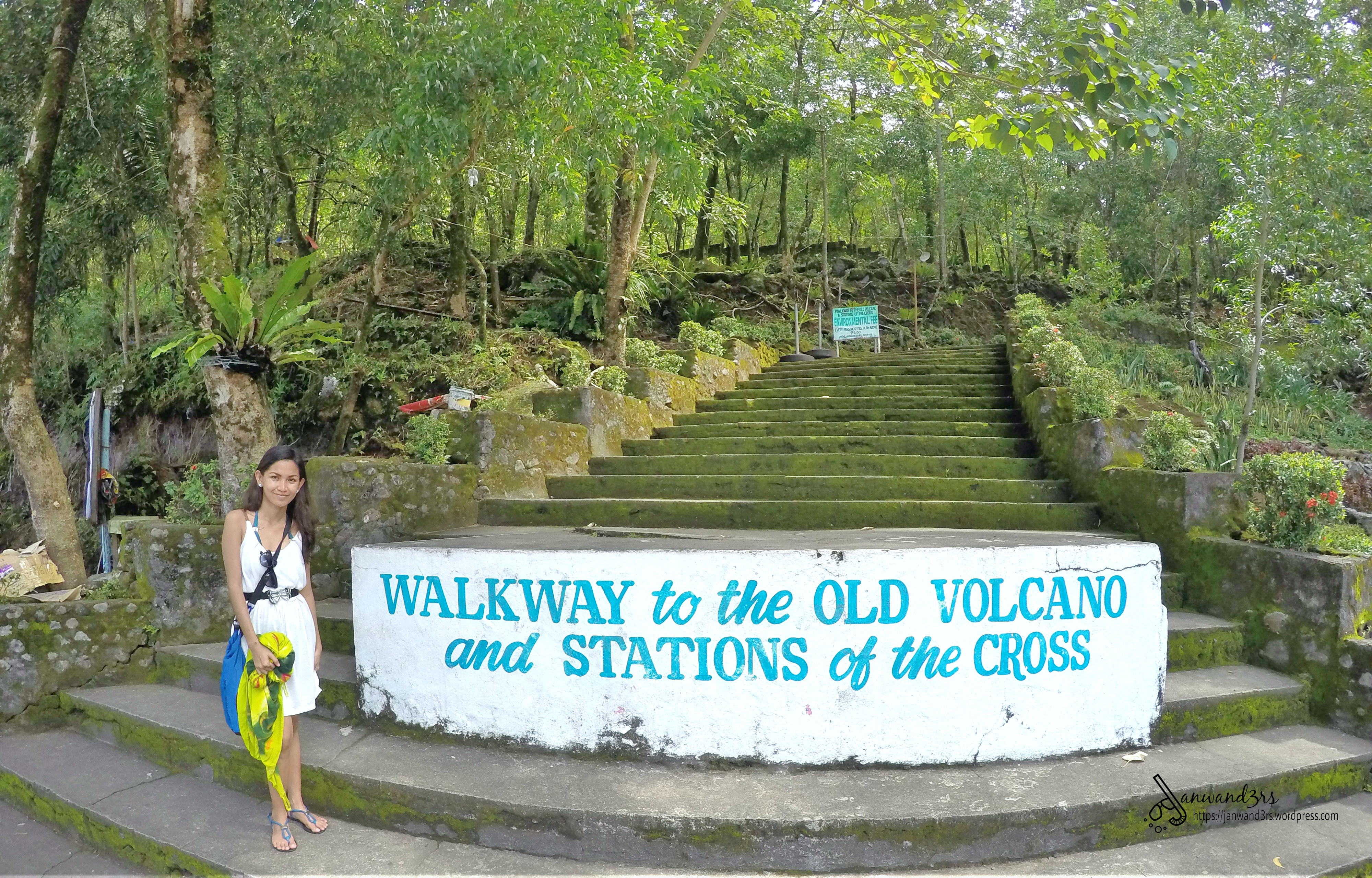 stations-of-the-cross-camiguin.jpg