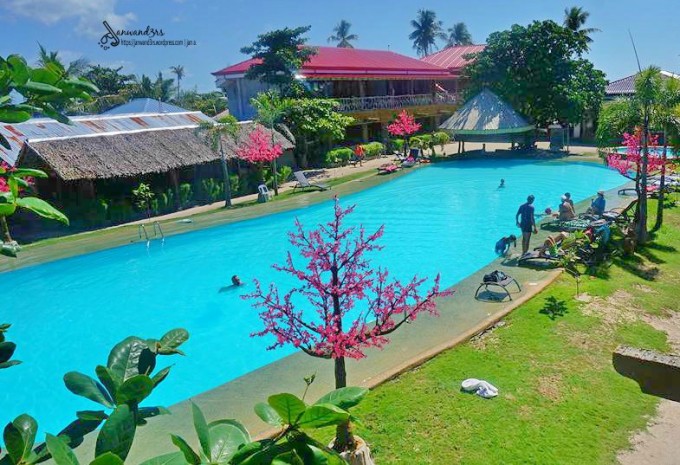 malapascua-legend-pool