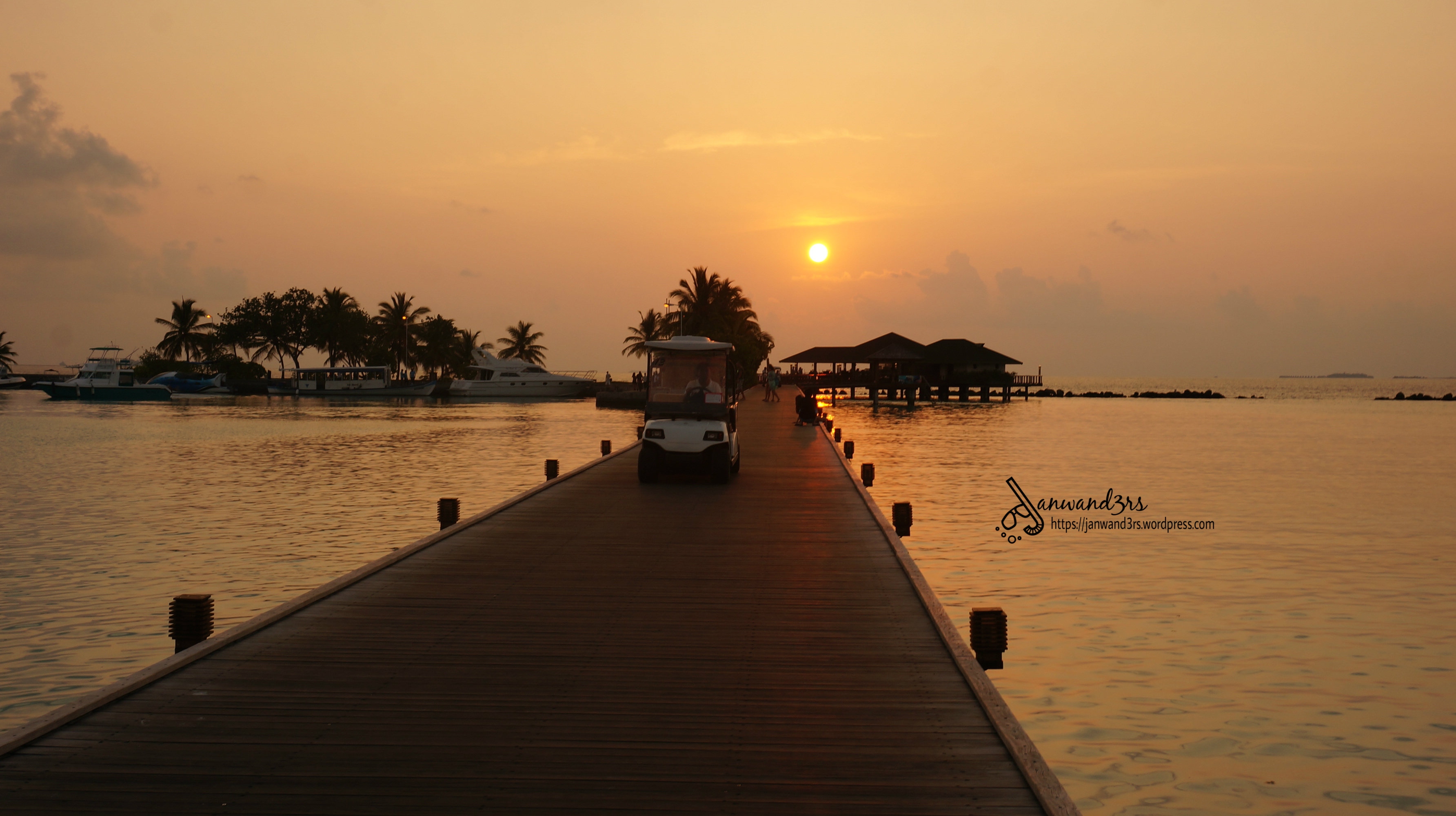 sunset-maldives.jpg